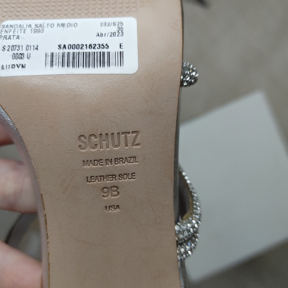 Schutz Women's Lauryn Cristal Metallic Sandal 9B - Picture 11 of 15
